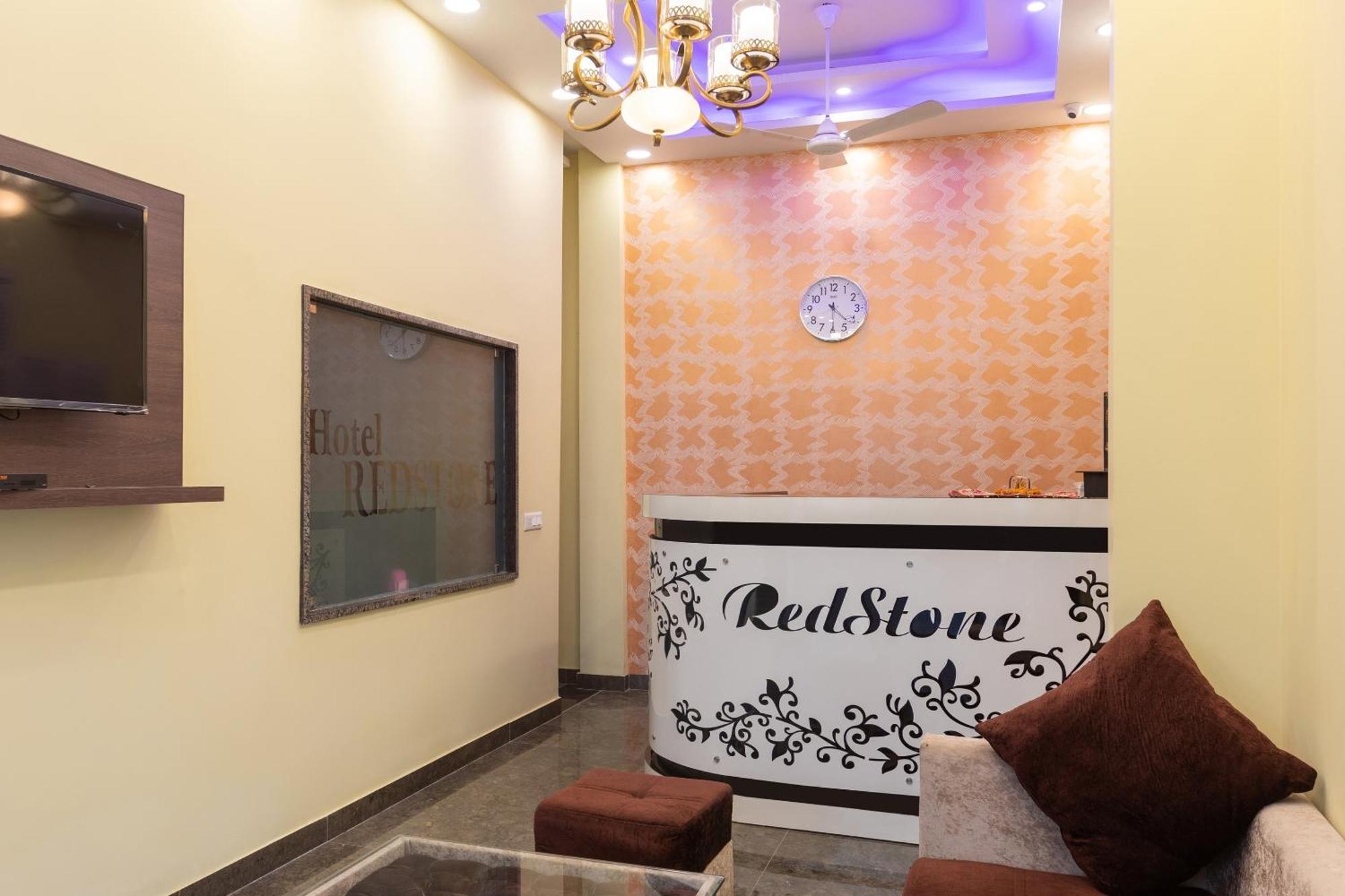 Super Oyo Hotel O Red Stone Inn New Delhi Exterior photo